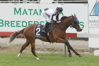 Yourdeel (NZ) Claiming the G3 Waikato Stud Slipper at Matamata. 